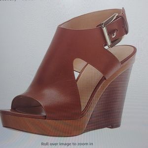 Michael Korea Wedges size 11